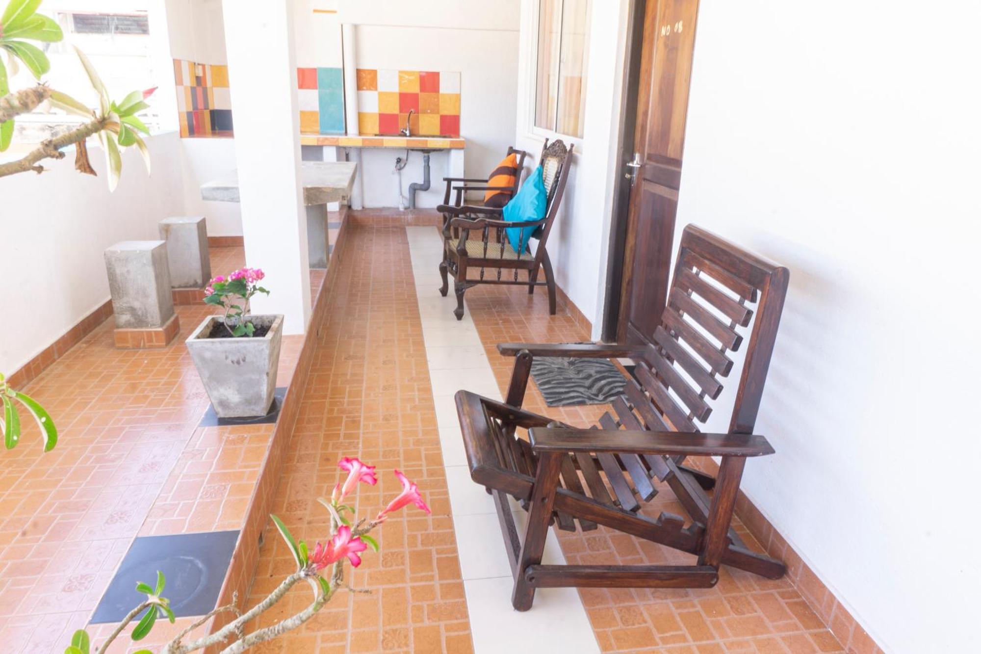 Blumarine Guest House Negombo Ngoại thất bức ảnh