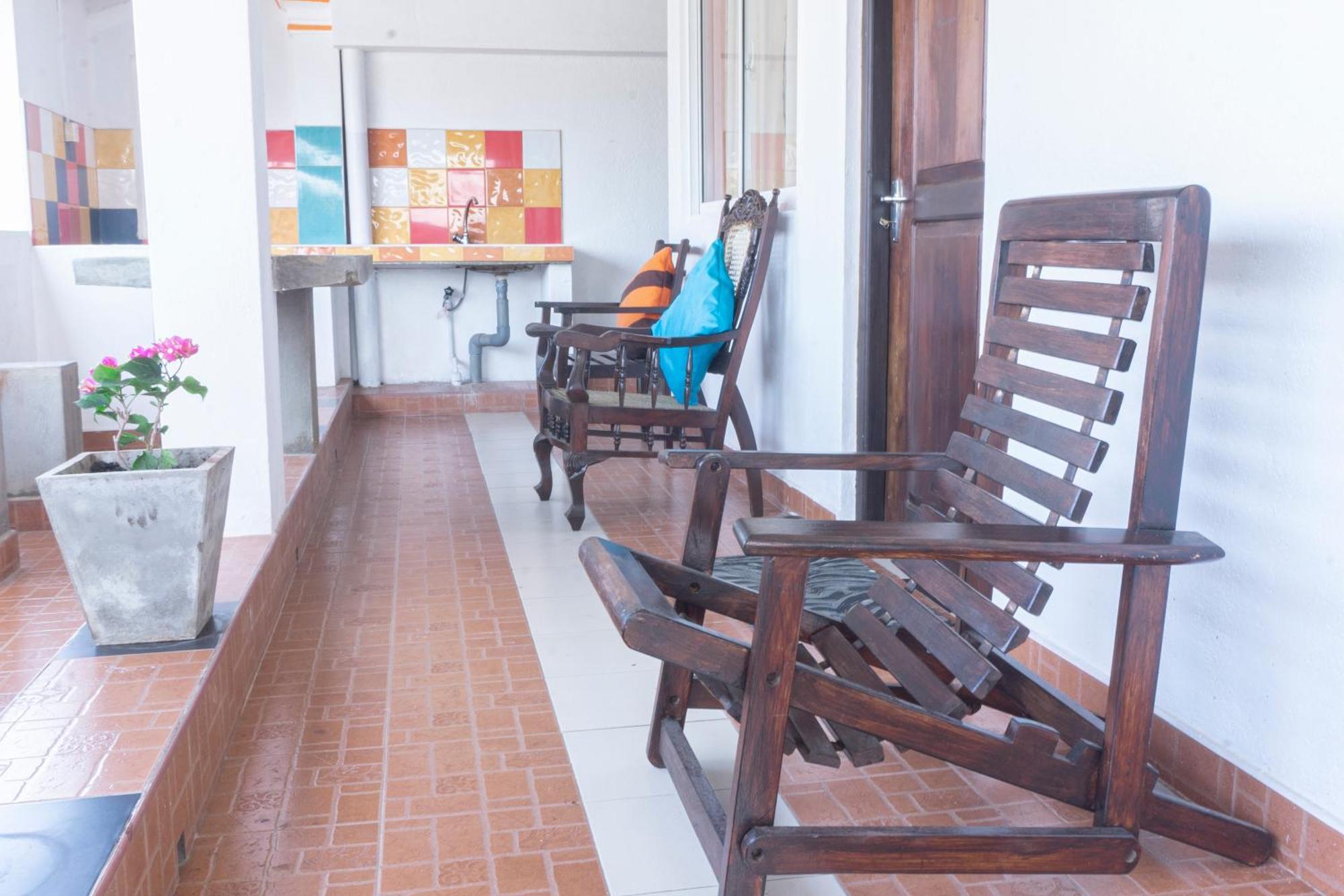 Blumarine Guest House Negombo Ngoại thất bức ảnh